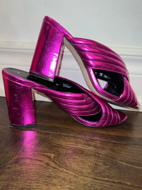 Pink Metallic Heels - Picture 4 of 10